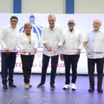 Presidente Abinader entrega polideportivo Isabelita en SDE