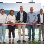 Presidente Abinader inaugura carreteras en el «Sur Profundo»