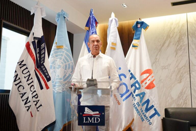 Propone medidas para reducir accidentes motocicletas en RD