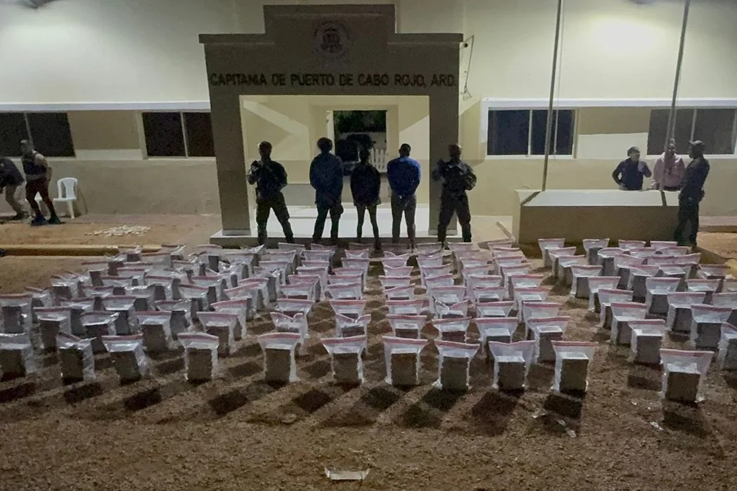 RD incauta más 1.5 toneladas cocaína en apoyo Lanza del Sur