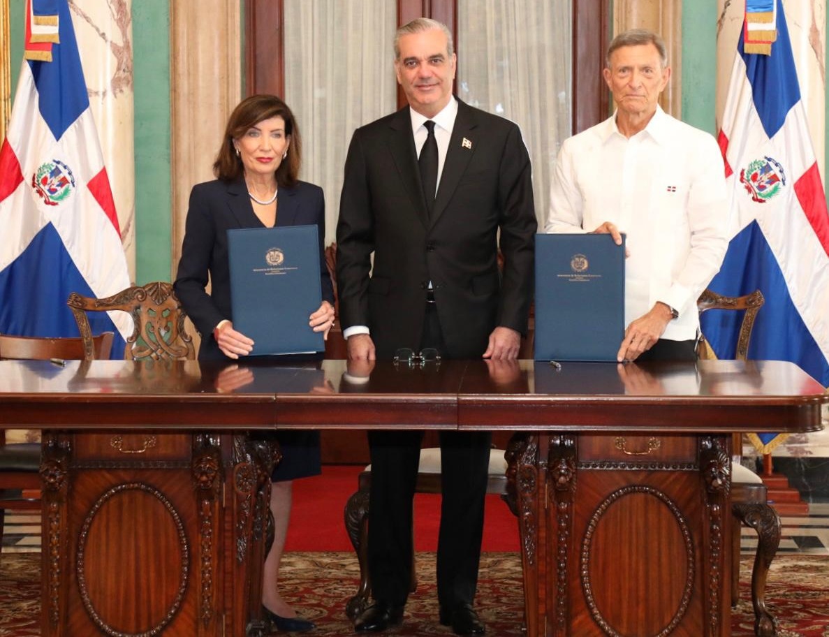 RD y Ciudad NY firman acuerdo sobre manejo de emergencias