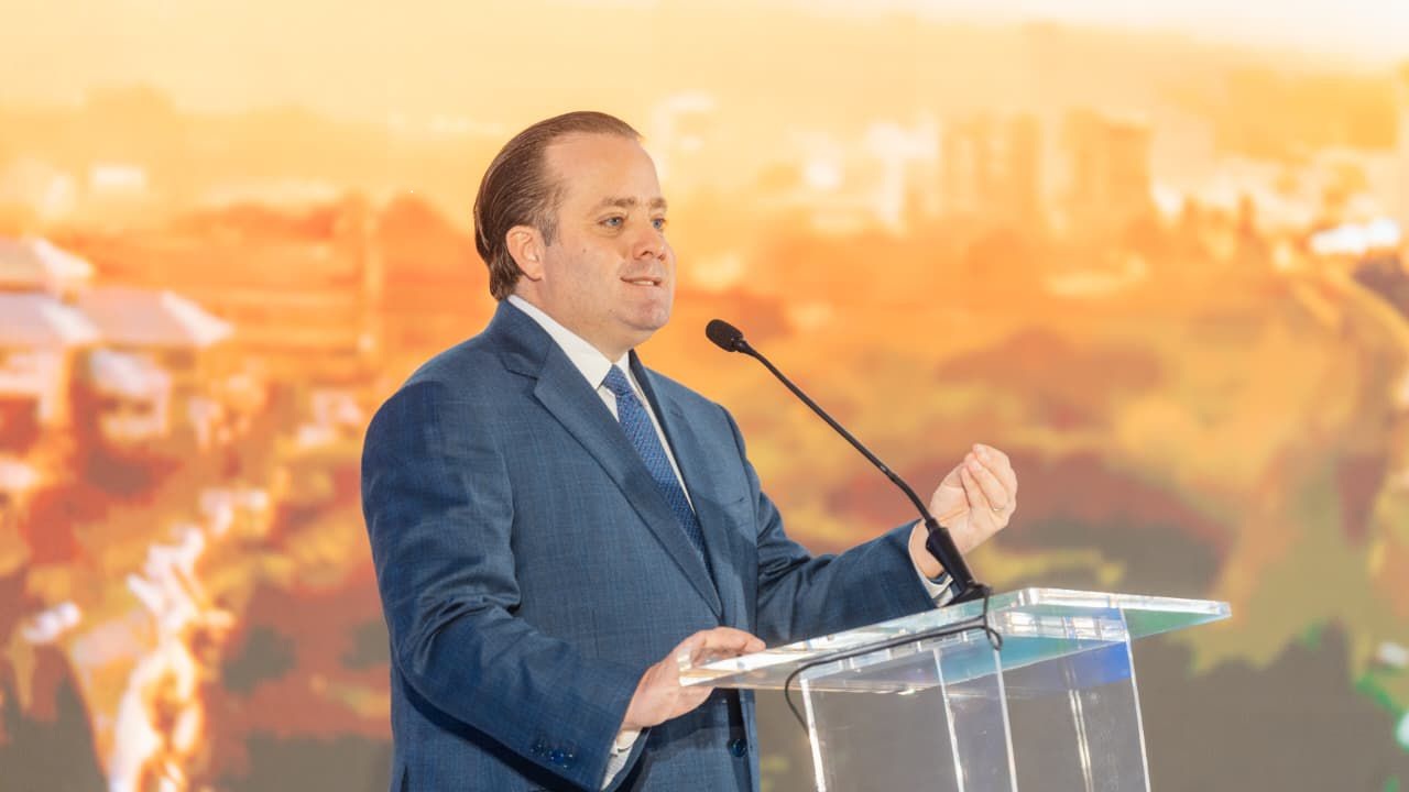 SANTIAGO: Paliza anuncia licitación Autopista del Ambar SANTIAGO: Paliza anuncia licitación Autopista del Ambar