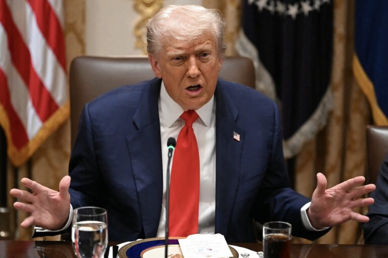 Trump a Maduro: Si no podemos por las buenas, toca por las malas