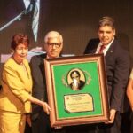 UDESA entrega Premio Hanns Hieronimus a Asociación Cibao
