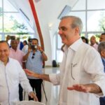 Abinader resalta trabajo de los periodistas en Palacio Nacional
