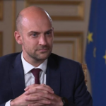Canciller de Francia recalca que Groenlandia es territorio europeo