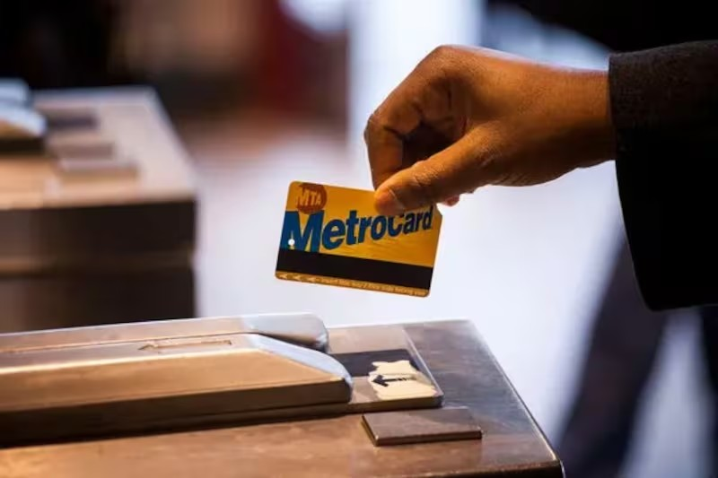El metro de ciudad Nueva York pone fin a era de la MetroCard El metro de ciudad Nueva York pone fin a era de la MetroCard