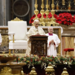 El papa pide paz y estabilidad para el Líbano, Palestina e Israel