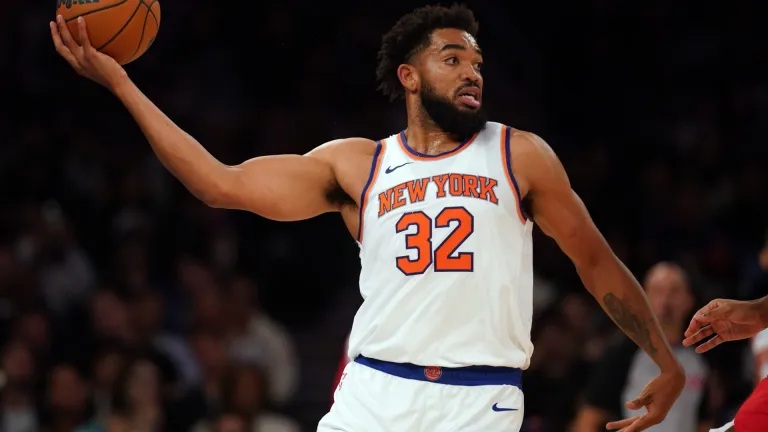 Karl-Anthony Towns anota 36 puntos y captura 16 rebotes