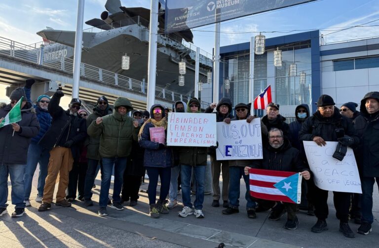 NY: Activistas RD y PR reclaman fin agresión de EU a Venezuela