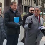 NY: Espaillat celebra fallo juez permite supervisión centro ICE