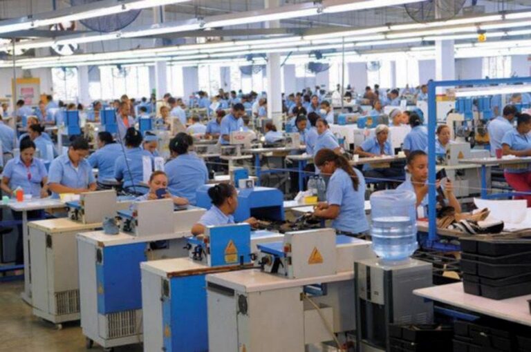 Sector zona franca de la RD supera los 200 mil empleos