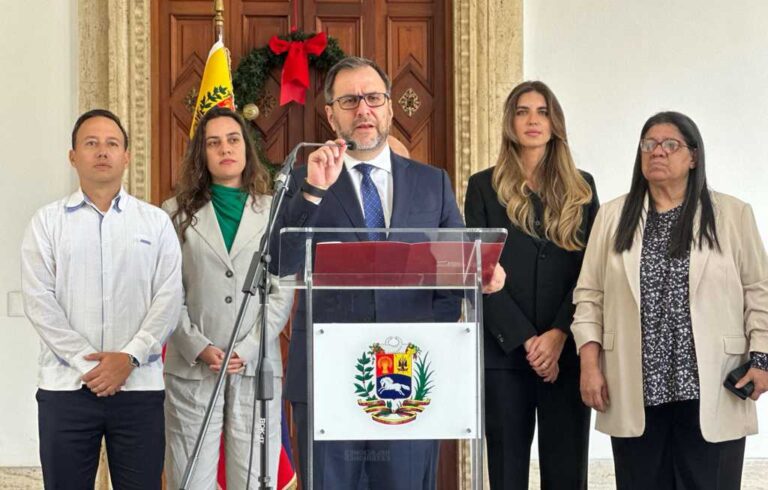 Venezuela se queja de inacción frente a la «agresión» de EE.UU.