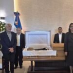 Comisión del PLD acude al velatorio Ramón Albuquerque