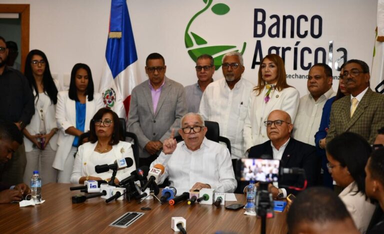 Defiende gestión: «Bagrícola no regala dinero, sino que presta»