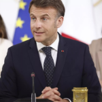 El presidente de Francia pide «desmantelar» aranceles de EU