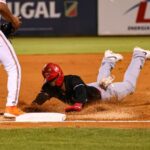 Leones dispone Toros; Aguilas sufren pero vencen a Gigantes