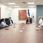 Ministro Industria y Comercio se reúne con dueños Mipymes