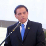 Senador impulsará proyectos para enfermedades mentales