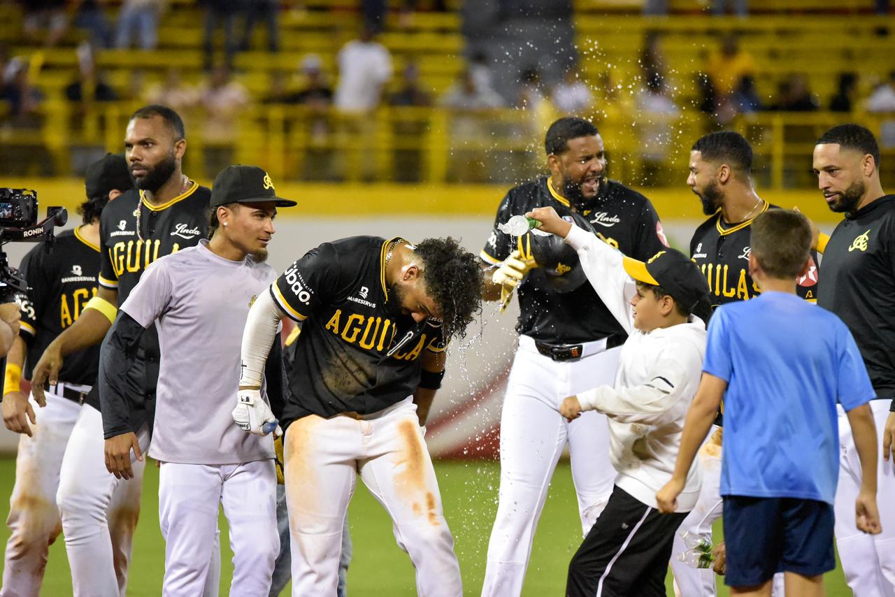 Toros y Aguilas siguen firmes en segundo lugar del round robin Toros y Aguilas siguen firmes en segundo lugar del round robin