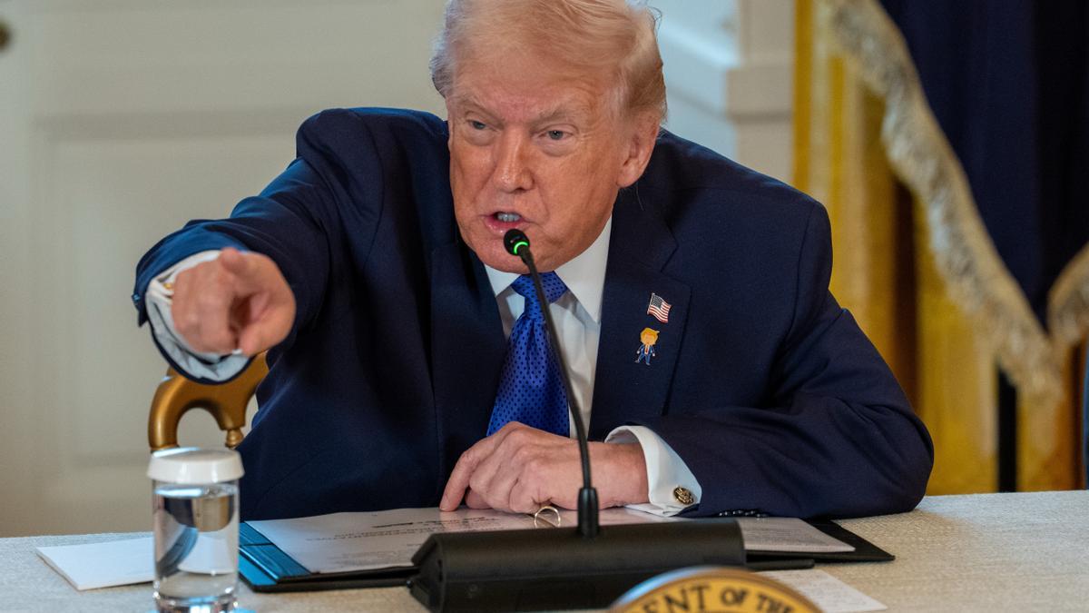 Trump llama «incompetente» al presidente de Reserva Federal Trump llama «incompetente» al presidente de Reserva Federal
