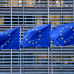 UE evalúa aranceles por 93.000 millones euros a productos EU
