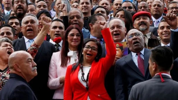 VENEZUELA: El TSJ exige Delcy Rodríguez asuma la presidencia