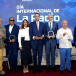 Indotel rinde homenaje a Radhamés Aracena en Día Radio