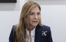 Coraje de mujer RD se refleja en Carolina Mejía (OPINION)