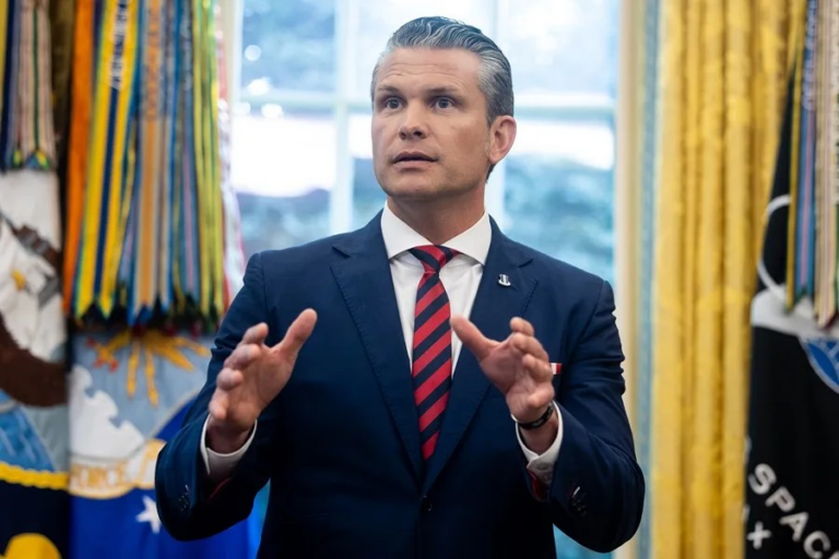 Jefe Pentágono dice que han cambiado el régimen en Irán