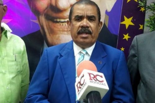 Proponen eliminar el «nunca jamás» de la Constitución RD