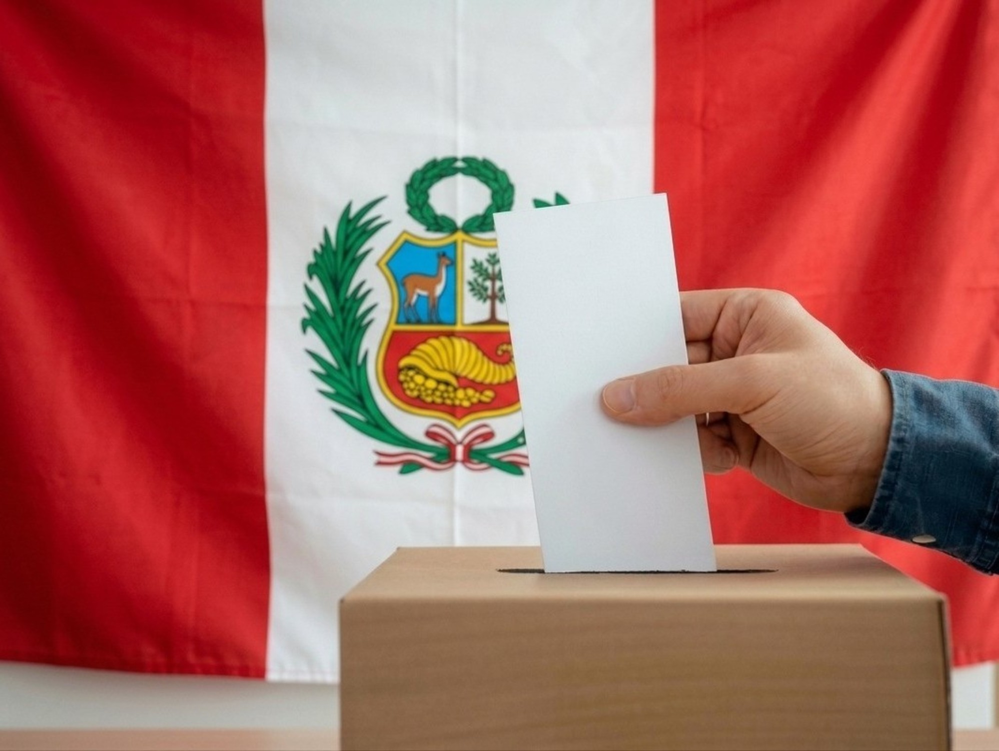 25 millones de peruanos están aptos para votar este domingo