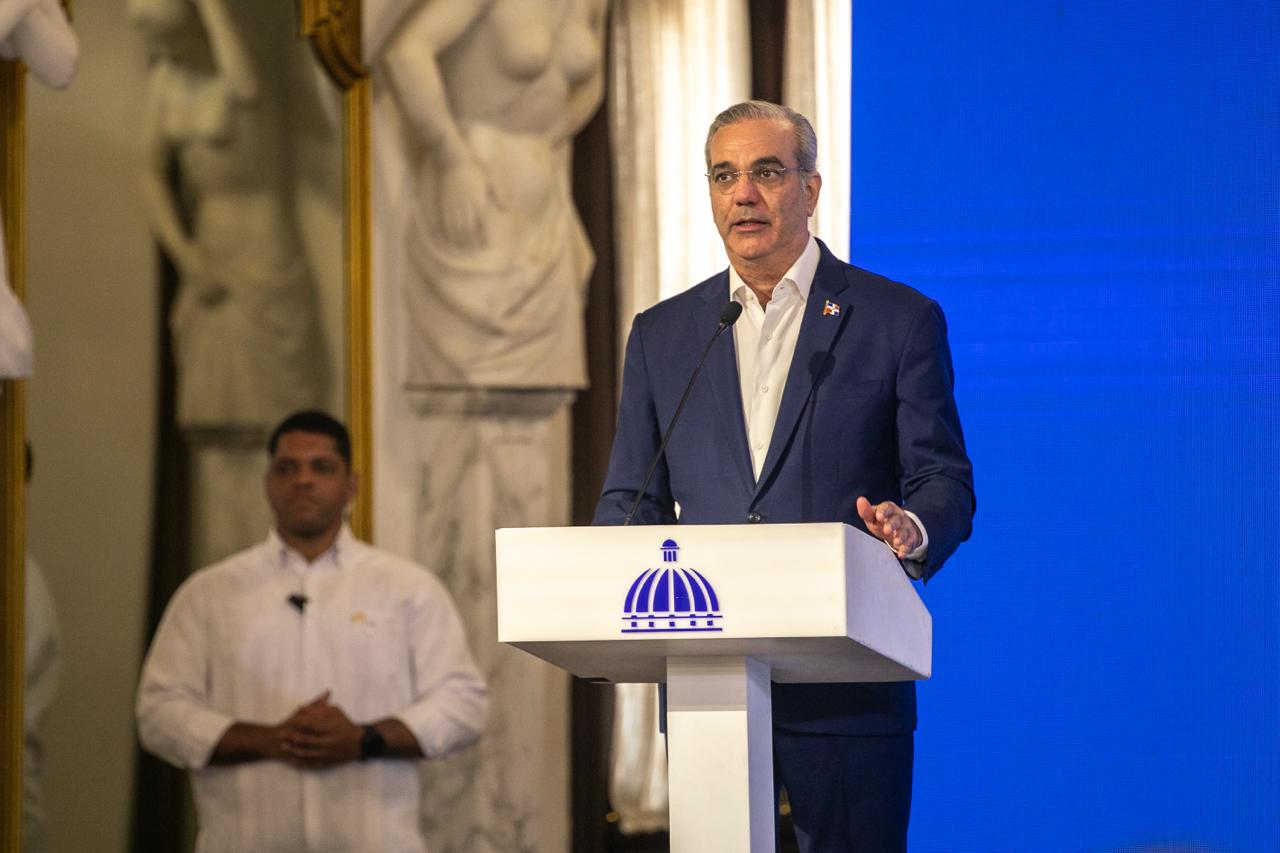 Presentan nuevo sistema para salida menores de Rep. Dom. Presentan nuevo sistema para salida menores de Rep. Dom.