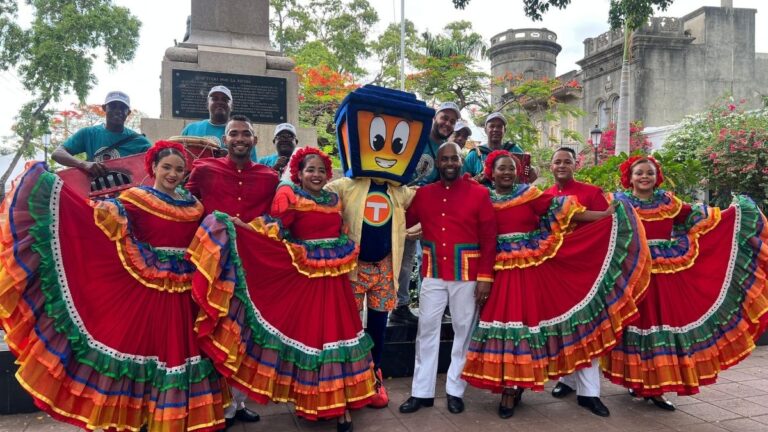 El Ministerio de Turismo y el Clúster Turístico de Santo Domingo inician «TURIZONEANDO Verano 2026