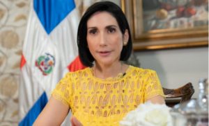 A su excelencia, señora Raquel Arbaje (2 de 3) OPINION
