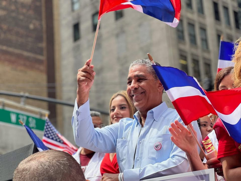 Adriano ganará con la gratitud comunidad RD (OPINION)