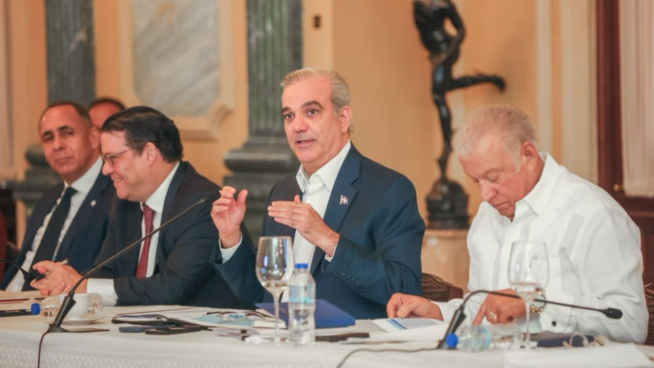 Buscan preservar la estabilidad económica de Rep. Dominicana Buscan preservar la estabilidad económica de Rep. Dominicana