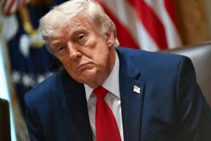 Trump refleja una política de confrontación múltiple 