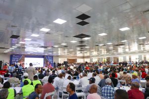 Abinader exhorta a los padres dominicanos proteger familias