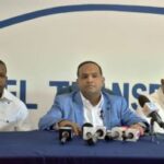 Grupo Choferes anunció subida de pasajes; otros lo rechazan