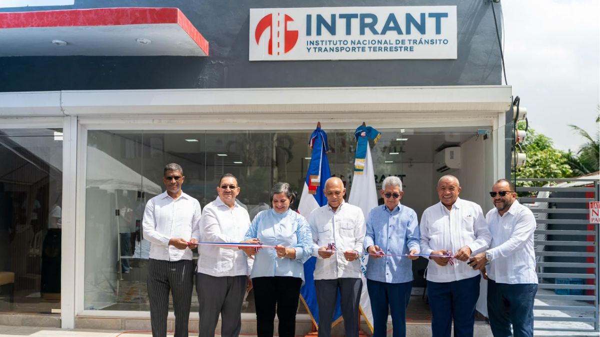 INTRANT acerca sus servicios a Hato Mayor con la apertura de la primera oficina de licencias de conducir INTRANT acerca sus servicios a Hato Mayor con la apertura de la primera oficina de licencias de conducir