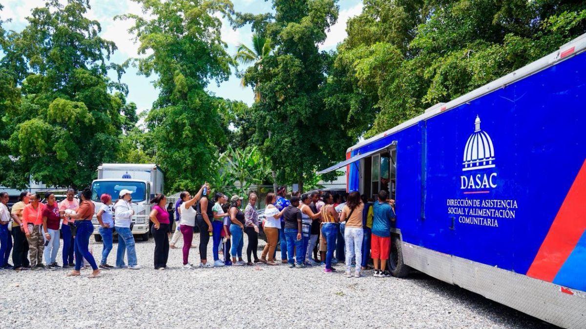 Presidente de la República destaca impacto de DASAC en logro de RD para alcanzar la meta Hambre Cero Presidente de la República destaca impacto de DASAC en logro de RD para alcanzar la meta Hambre Cero