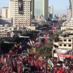 Irán da último adiós a Jameneí con un multitudinario entierro