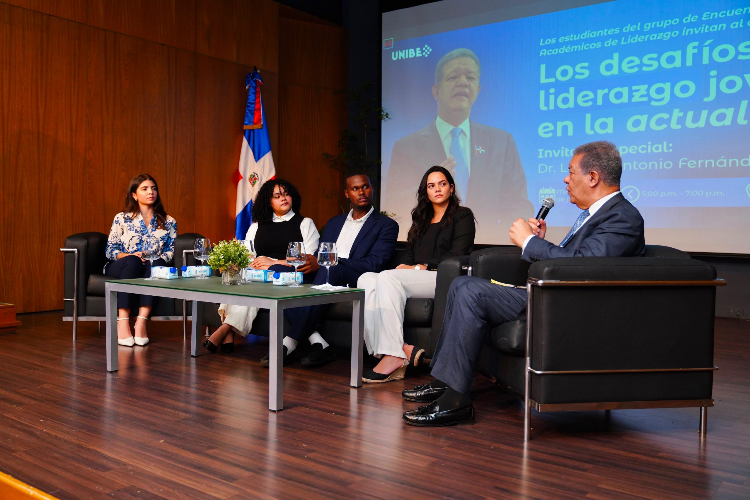 LF insta a RD a avanzar hacia una economía del conocimiento
