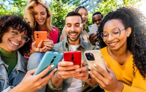 Los influencers ocupan espacio comunicador tradicional abandonó