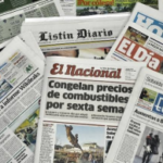 Periodismo RD arrodillado