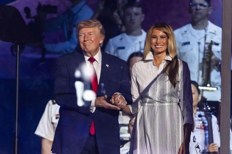 Trump exalta la «grandeza» de los EE.UU. en su 250 aniversario
