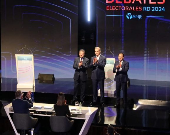 Abel respalda institucionalizar debates electorales en el país