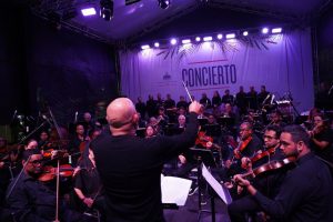 Actos por Día Restauración se concentran hoy en Santiago