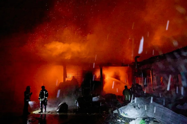 Ataque Rusia a Ucrania deja al menos 5 muertos y 91 heridos